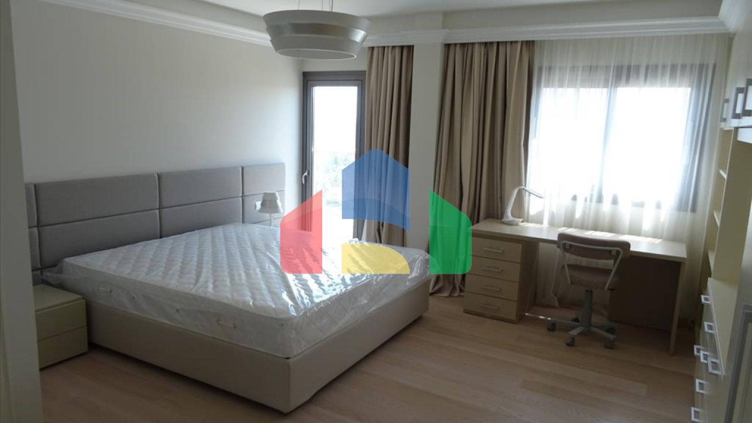 Продаж - Квартира 222 m² В Лимассоле