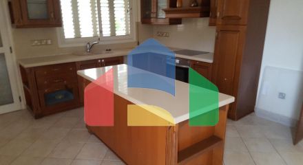 Продажа - Вилла 320 m² в Лимассоле