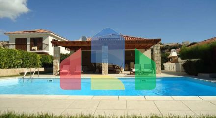 For Sale - Detached house 150 m² in Limassol