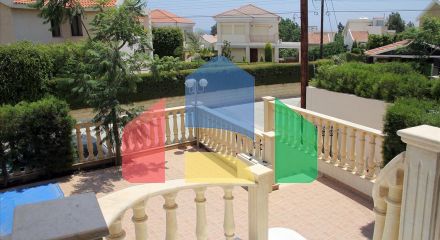 For Sale - Villa 420 m² in Limassol