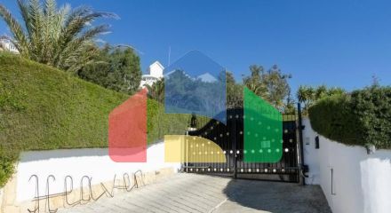 Продаж - Вілла 550 m² В Лимассоле