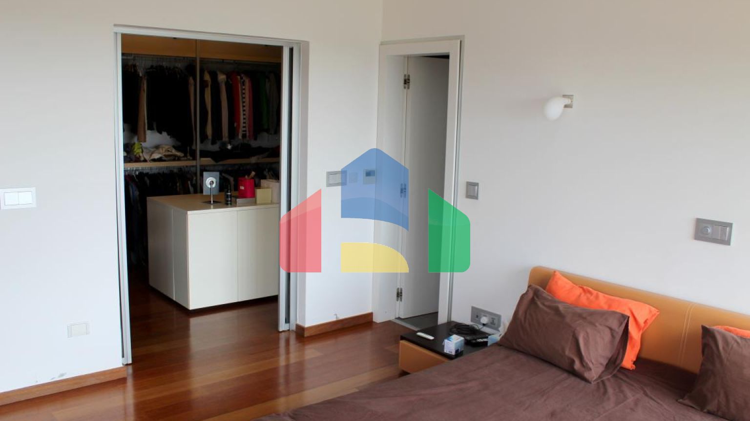 Продаж - Вілла 630 m² В Лимассоле