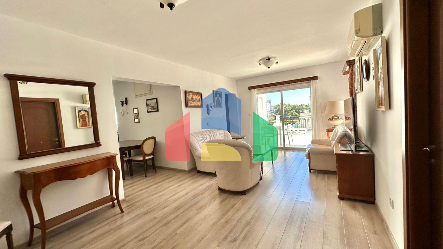 Продаж - Квартира 160 m² В Лимассоле