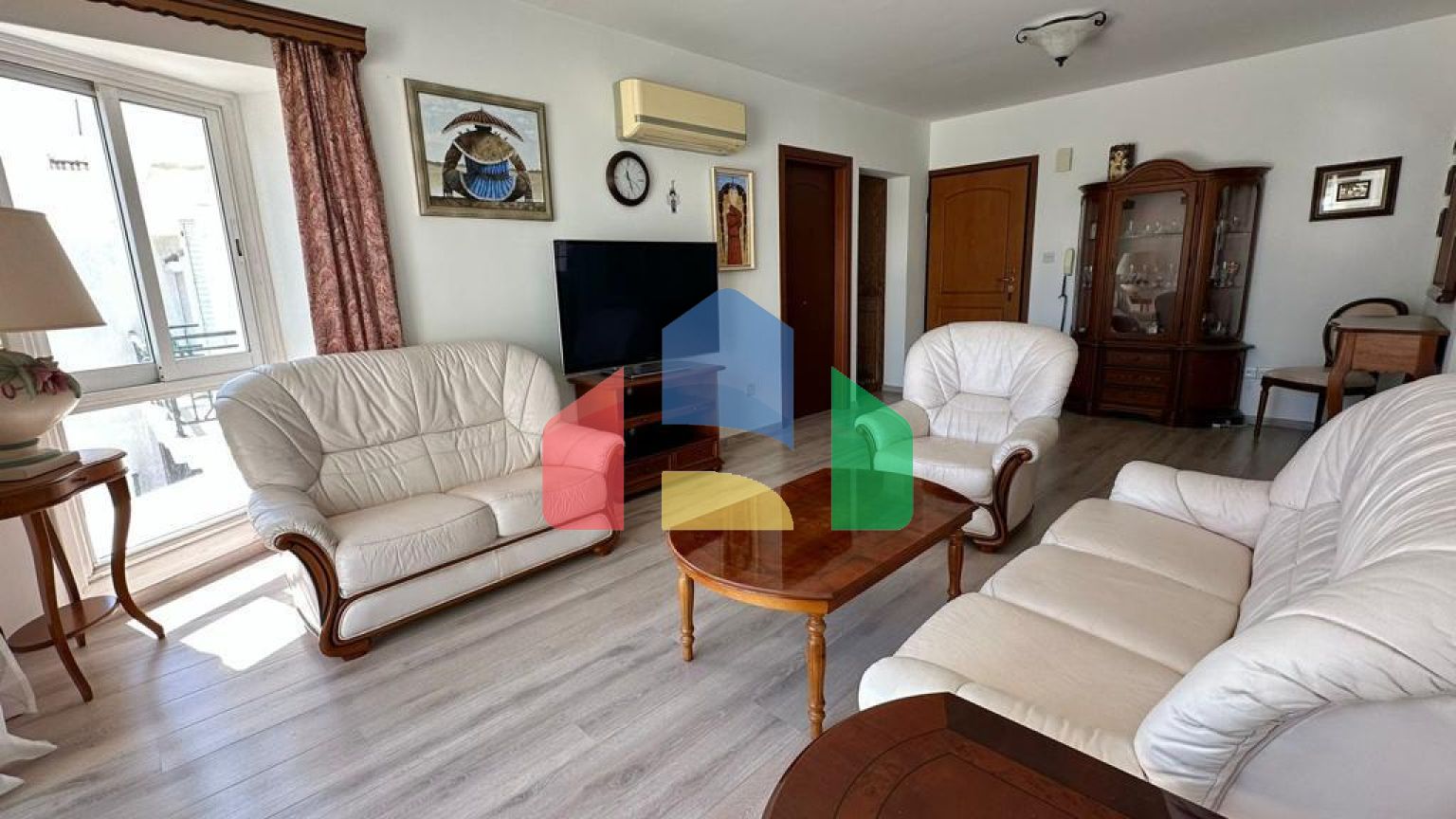 Продаж - Квартира 160 m² В Лимассоле