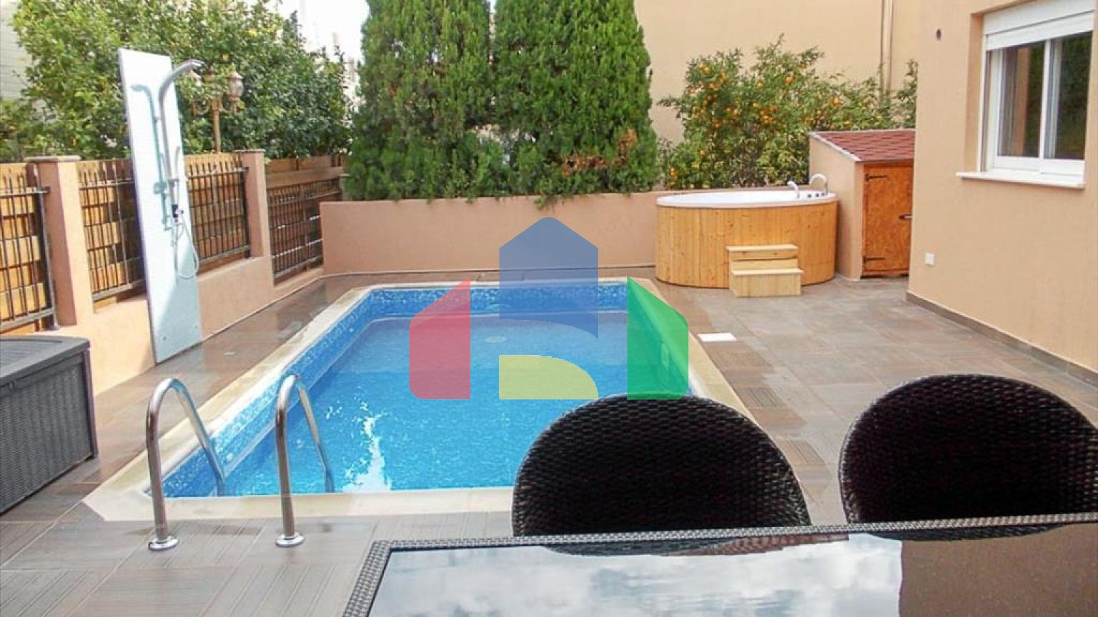 Продаж - Вілла 190 m² В Лимассоле