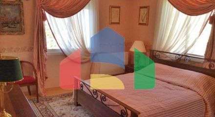 Продаж - Вілла 350 m² В Лимассоле