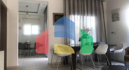 Продаж - Вілла 320 m² В Лимассоле