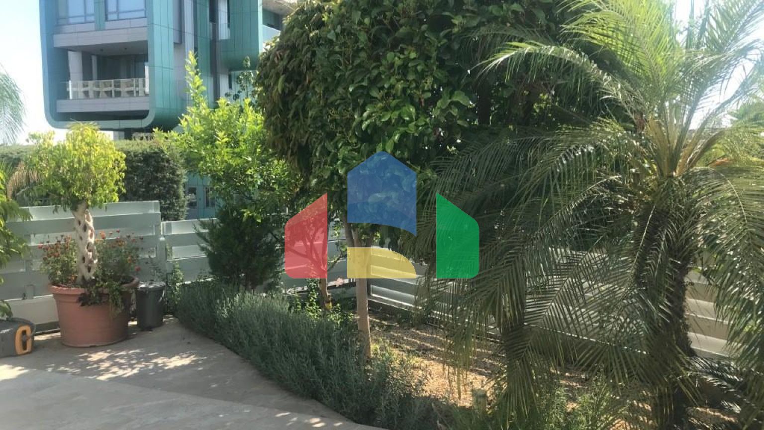 Продаж - Вілла 320 m² В Лимассоле