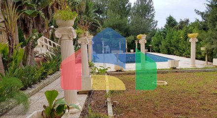 For Sale - Villa 230 m² in Limassol