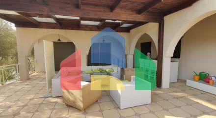 Продаж - Вілла 354 m² В Лимассоле Продаж - Вілла 354 m² В Лимассоле