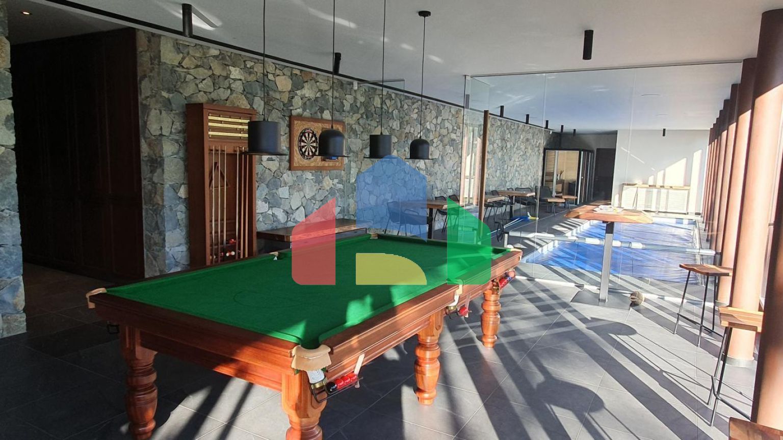 Продаж - Вілла 800 m² В Лимассоле