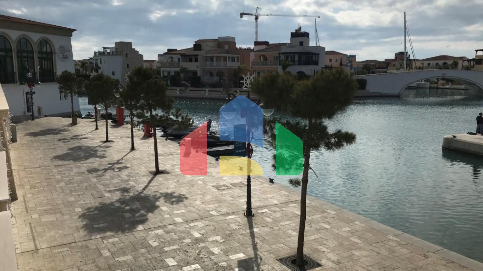 Продаж - Квартира 95 m² В Лимассоле