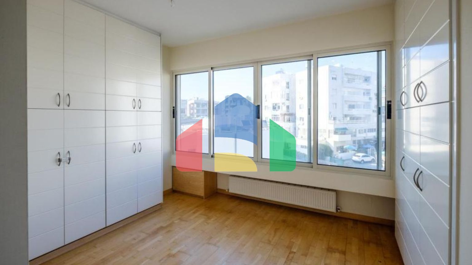 Продаж - Квартира 200 m² В Лимассоле