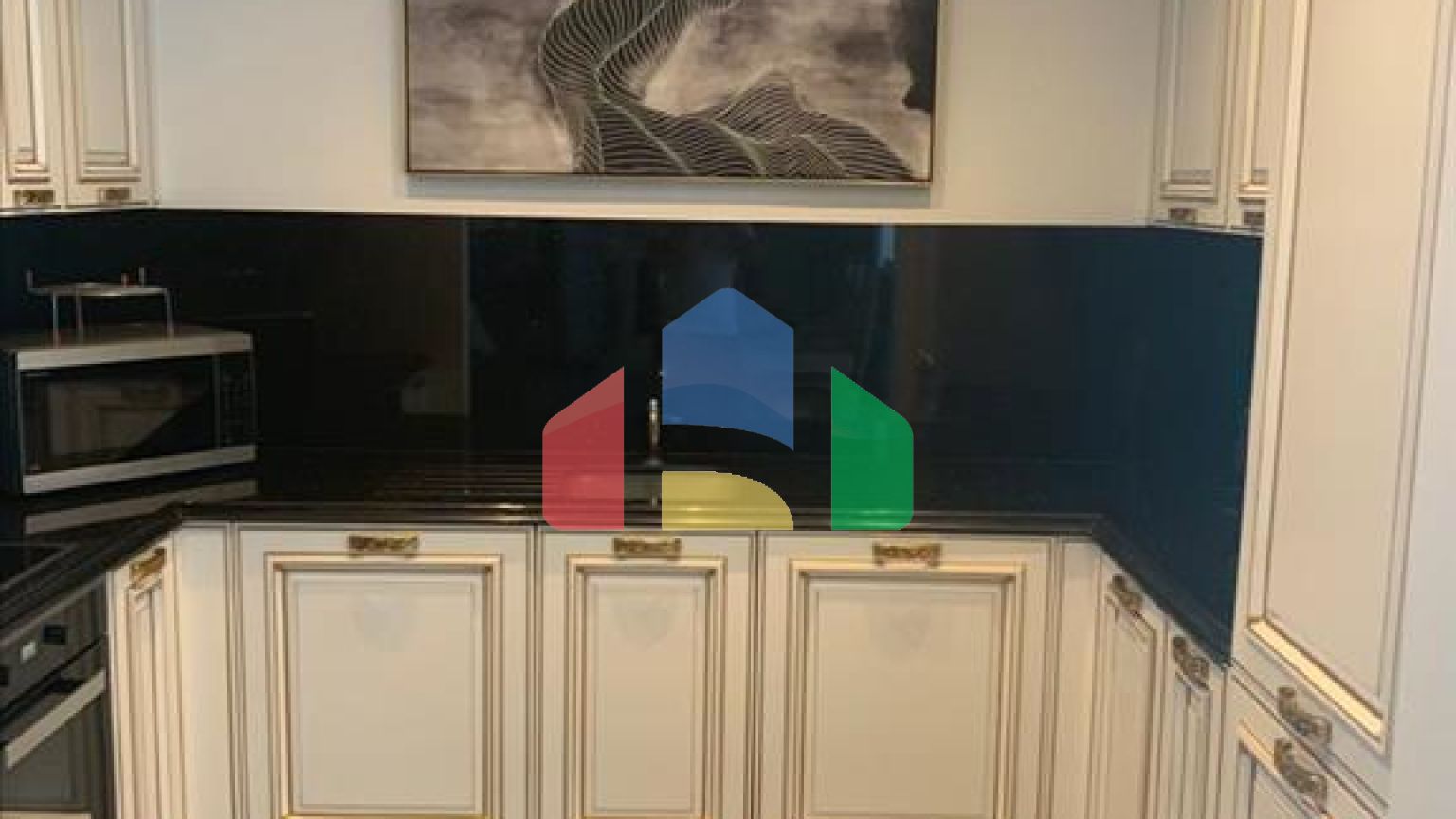 Продаж - Квартира 146 m² В Лимассоле