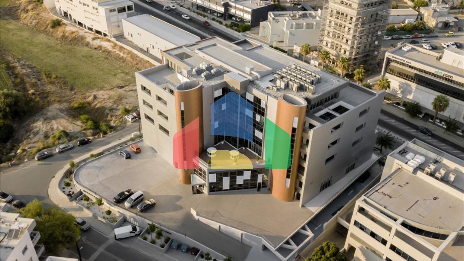 Продаж - Бізнес 6362 m² В Лимассоле