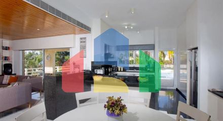 Продажа - Вилла 525 m² в Лимассоле