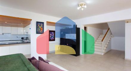 Продаж - Вілла 525 m² В Лимассоле