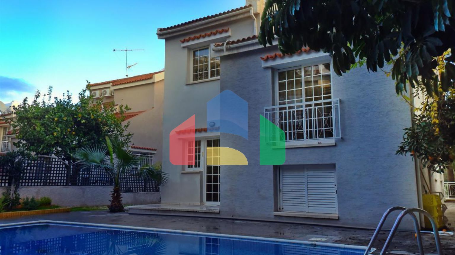 Продаж - Вілла В Лимассоле