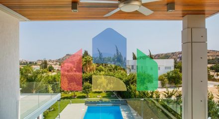 For Sale - Villa 275 m² in Limassol