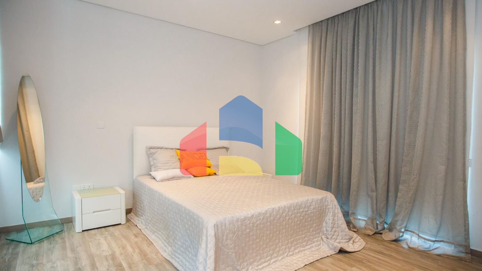 Продаж - Вілла 275 m² В Лимассоле