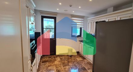 For Sale - Flat 232 m² in Limassol