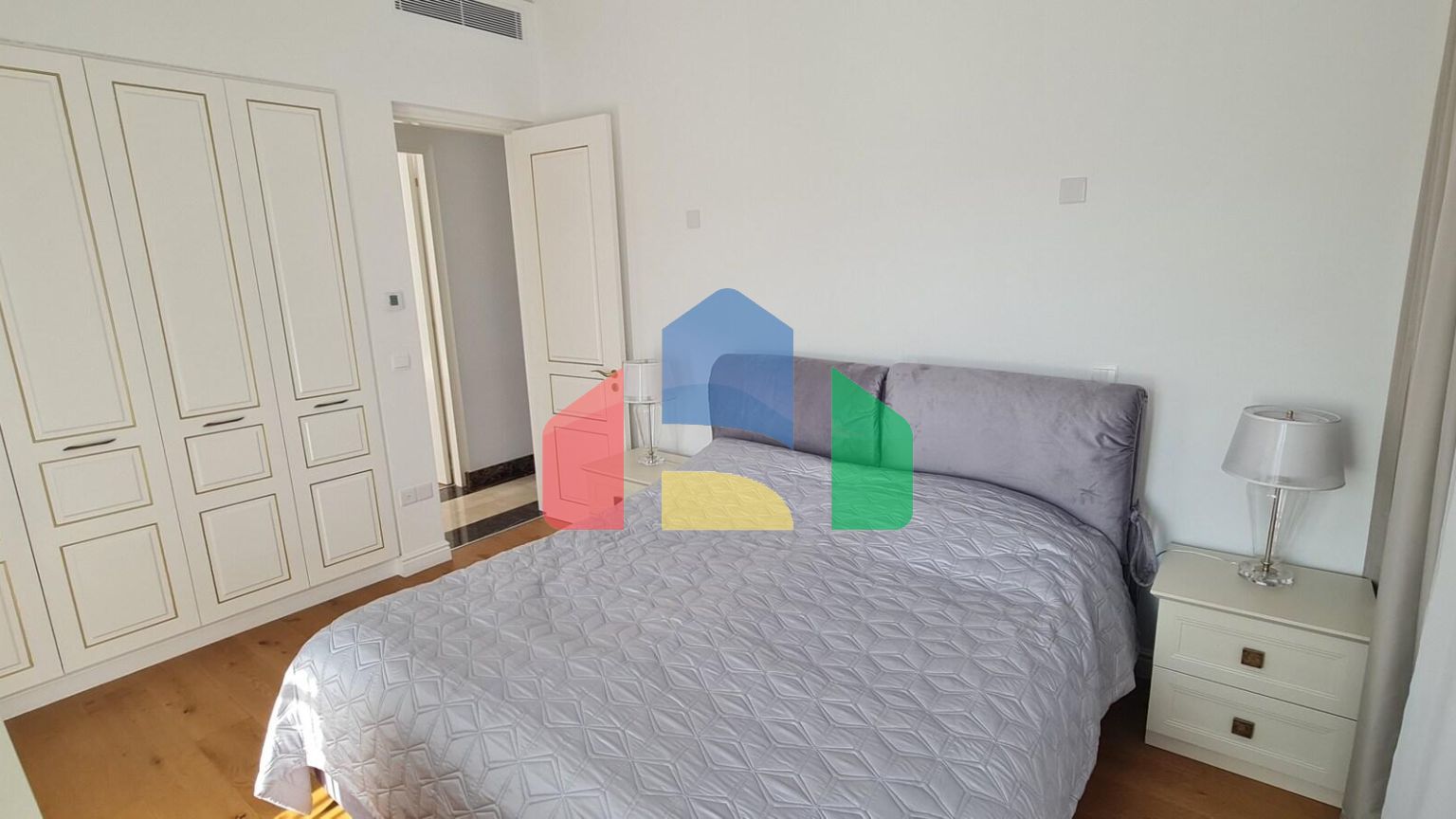 Продаж - Квартира 232 m² В Лимассоле