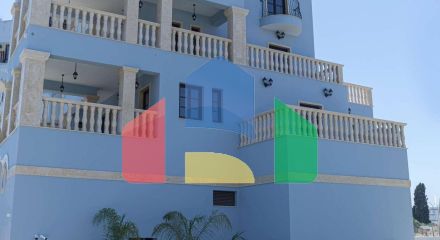 Продаж - Квартира 232 m² В Лимассоле