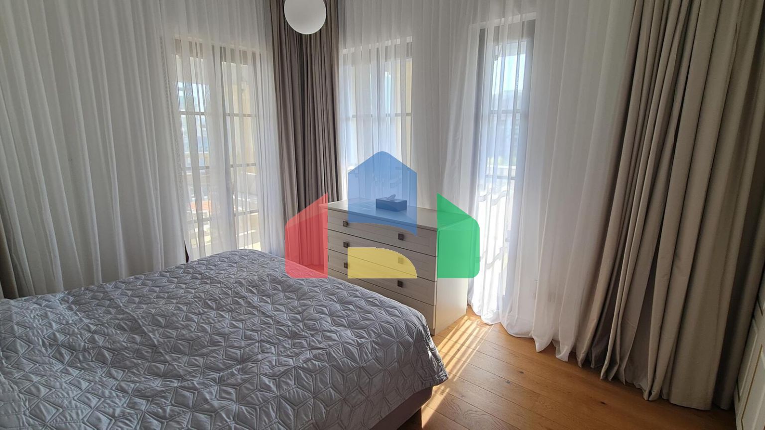 Продаж - Квартира 232 m² В Лимассоле