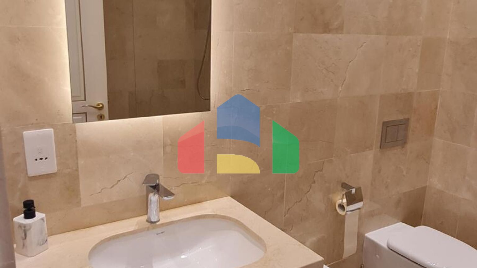 Продаж - Квартира 232 m² В Лимассоле