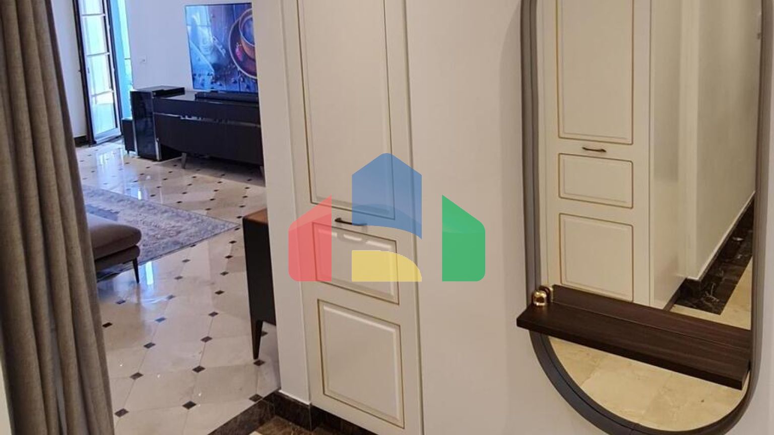 Продаж - Квартира 232 m² В Лимассоле