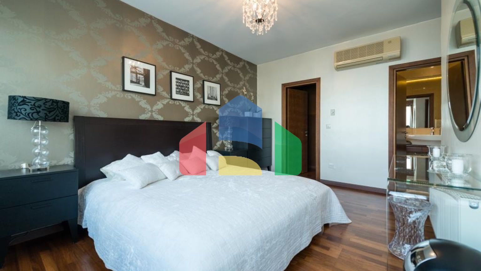 Продаж - Квартира 183 m² В Лимассоле