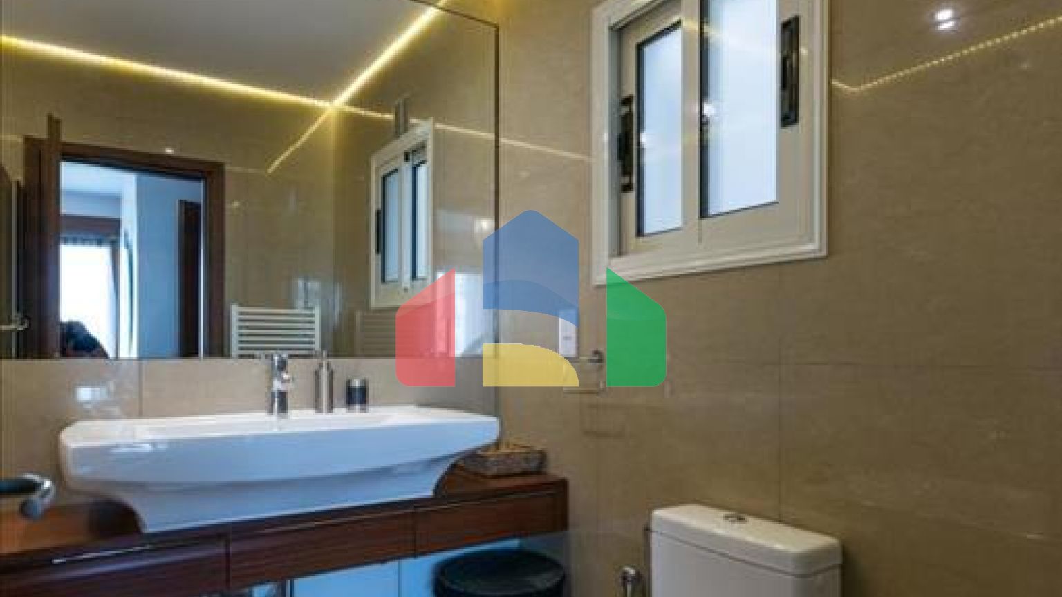 Продаж - Квартира 183 m² В Лимассоле