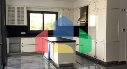 Продаж - Вілла 594 m² В Лимассоле