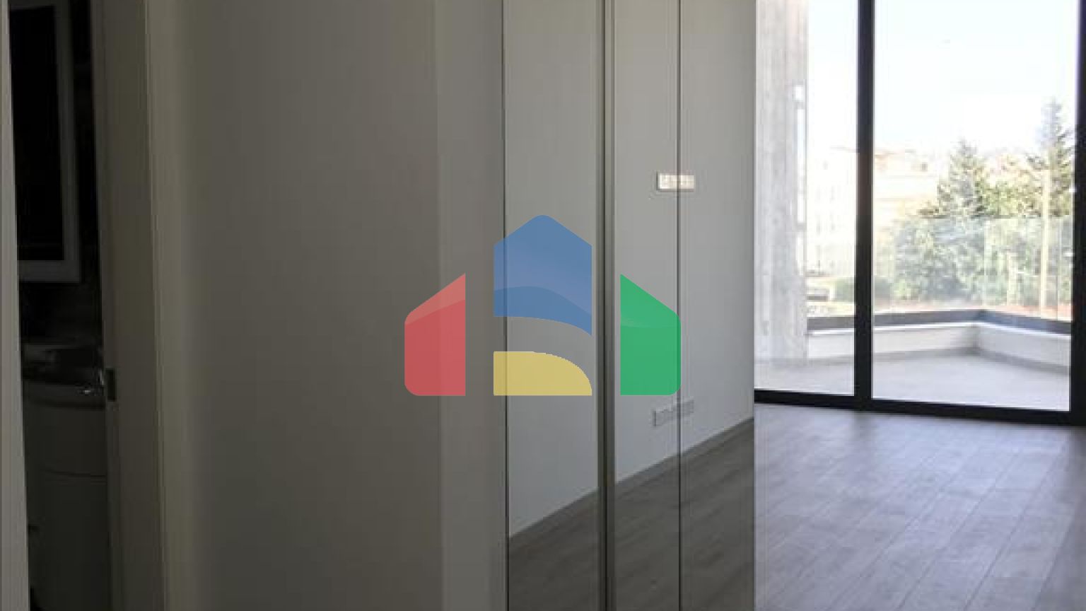 Продаж - Вілла 594 m² В Лимассоле