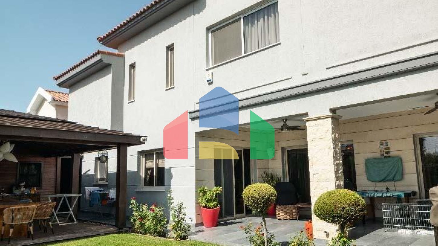 Продаж - Вілла 410 m² В Лимассоле