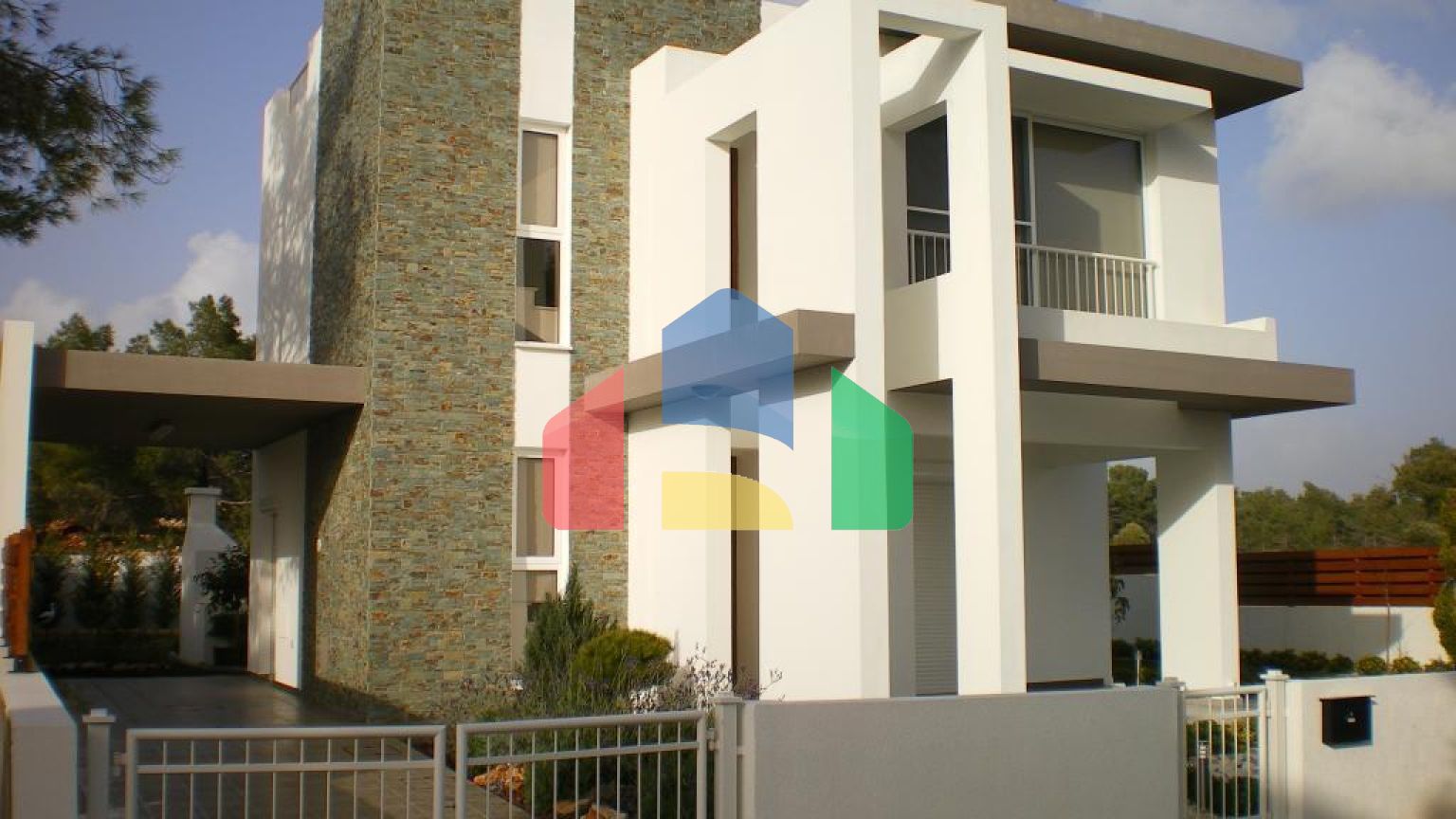 Продаж - Вілла 216 m² В Лимассоле