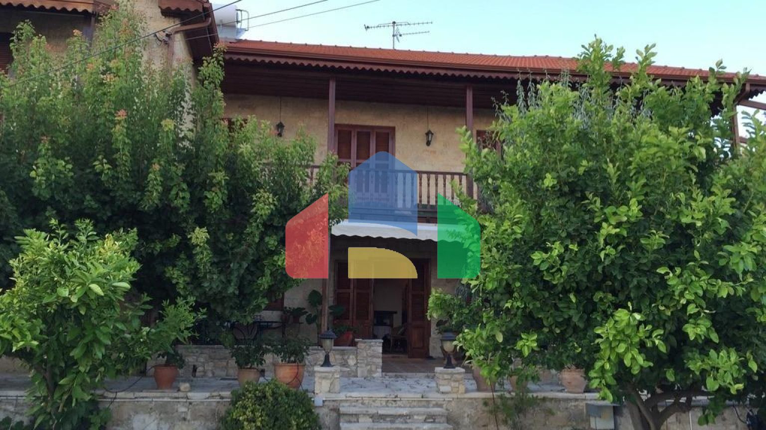 Продаж - Вілла 380 m² В Лимассоле