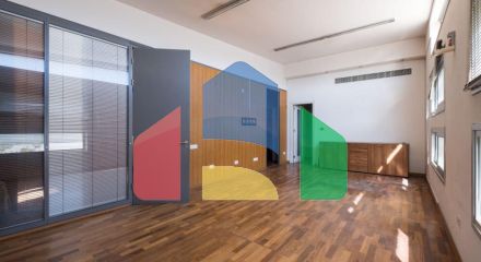Продажа - Бизнес 2675 m² в Никосии