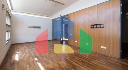 Продажа - Бизнес 2675 m² в Никосии