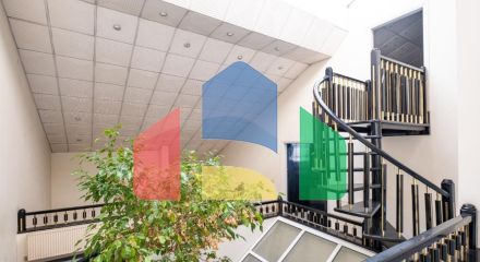 Продаж - Котедж 350 m² В Никосии