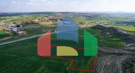 Продажа - Земельный участок 4618 m² в Никосии