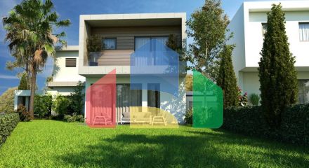 Продаж - Вілла 178 m² В Никосии