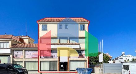 Продажа - Бизнес 595 m² в Никосии