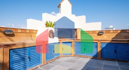 Продаж - Бізнес 595 m² В Никосии