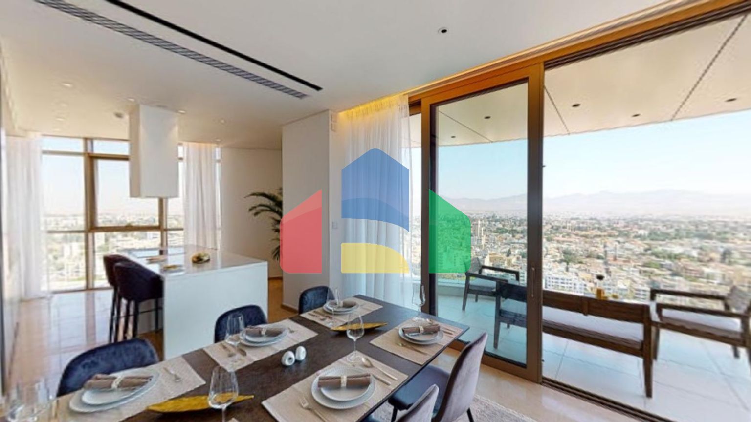 Продаж - Квартира 193 m² В Никосии