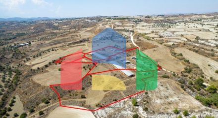 Продаж - Земельна ділянка 37460 m² В Никосии