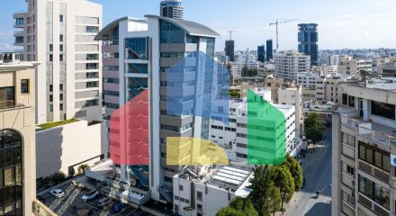 Продаж - Бізнес 200 m² В Никосии