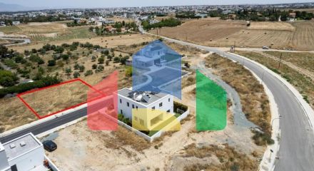 Продаж - Земельна ділянка 570 m² В Никосии