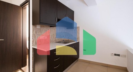 Продаж - Будівля В Никосии