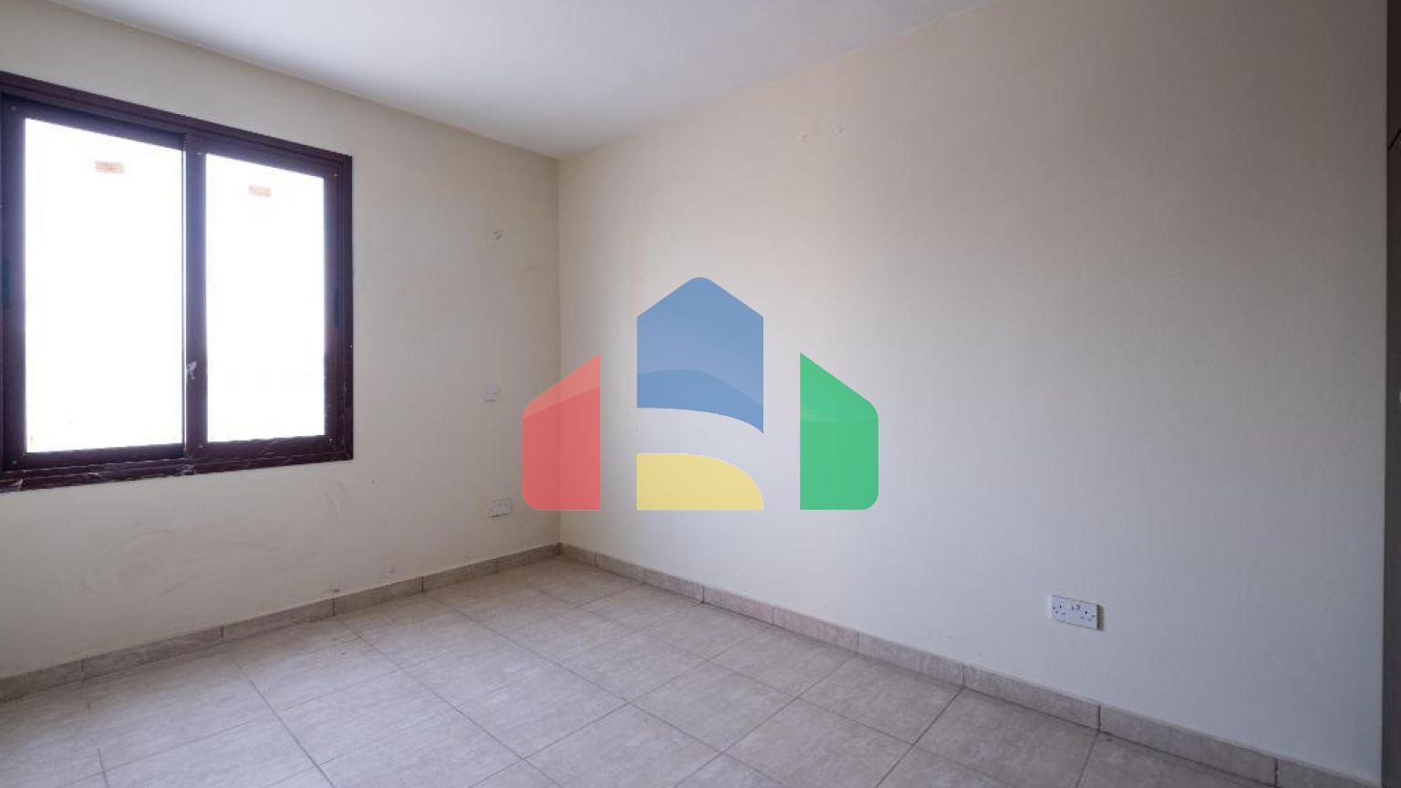 Продажа - Здание в Никосии